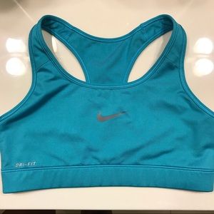 Never Worn Nike Dri Fit Sports Bra - Size M